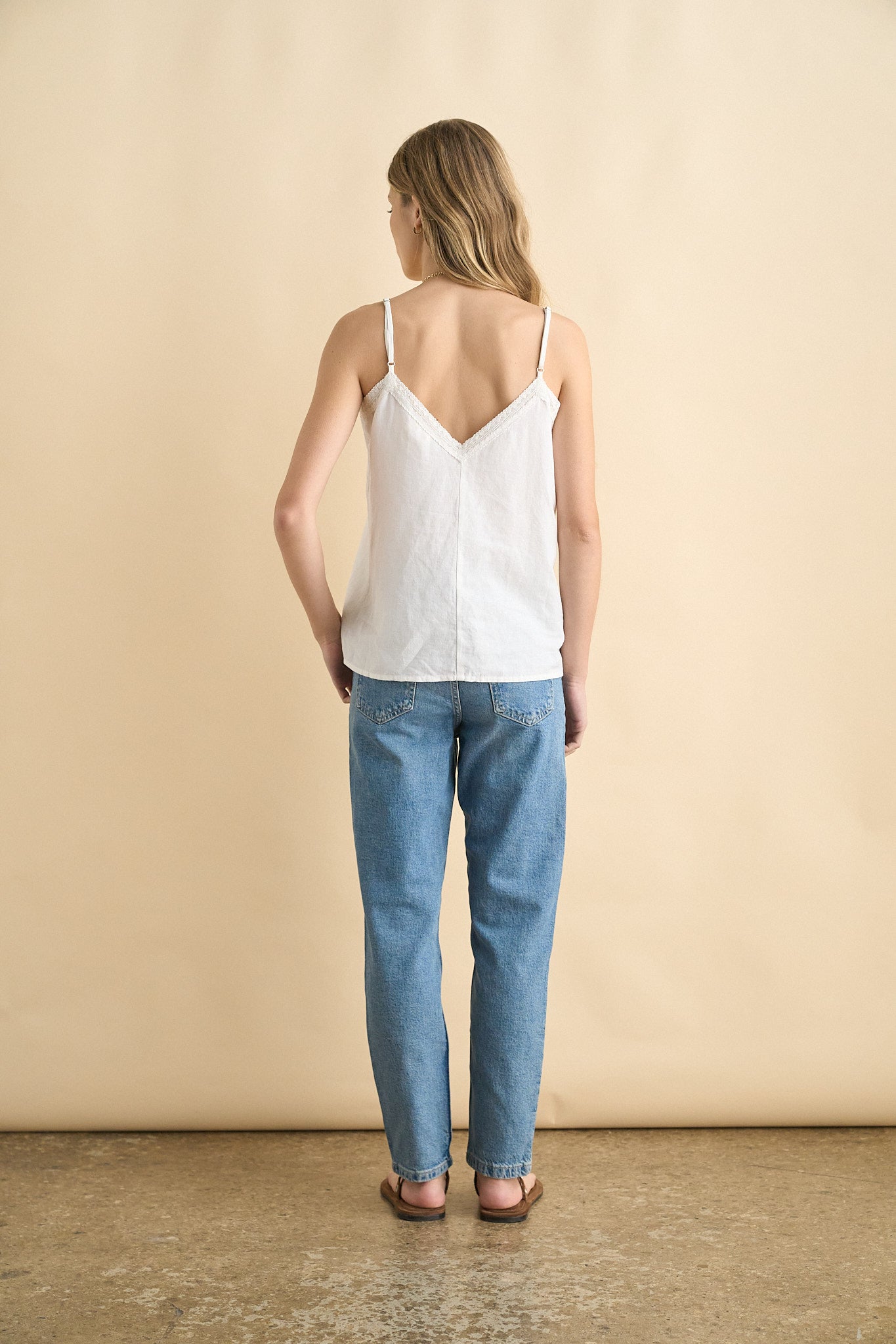 Victoria top white
