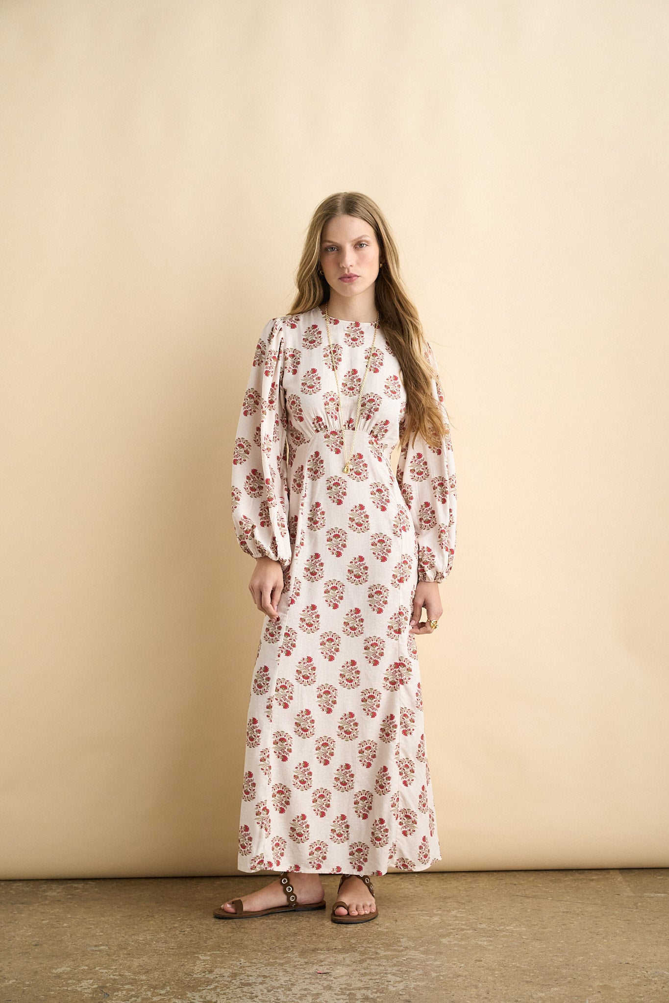 Trendy Modest Dresses & Boho Maxi Styles Trendy Modest Dresses & Boho Maxi Styles