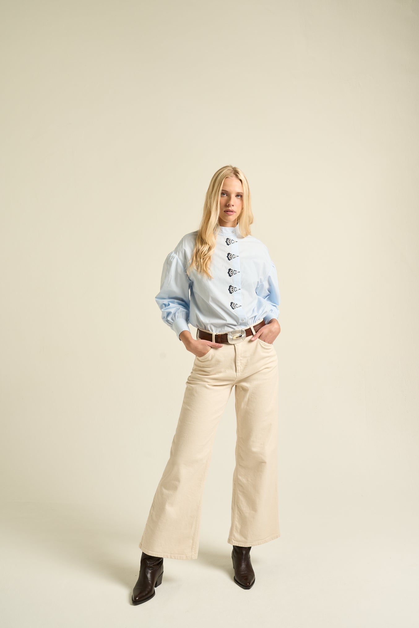 Anna Blouse Light Blue