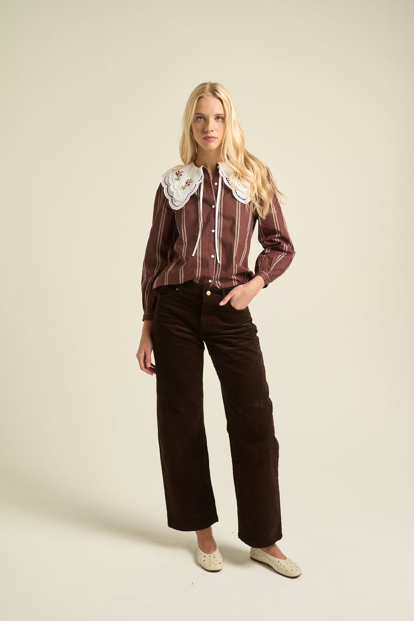Daphne Blouse  Chocolate
