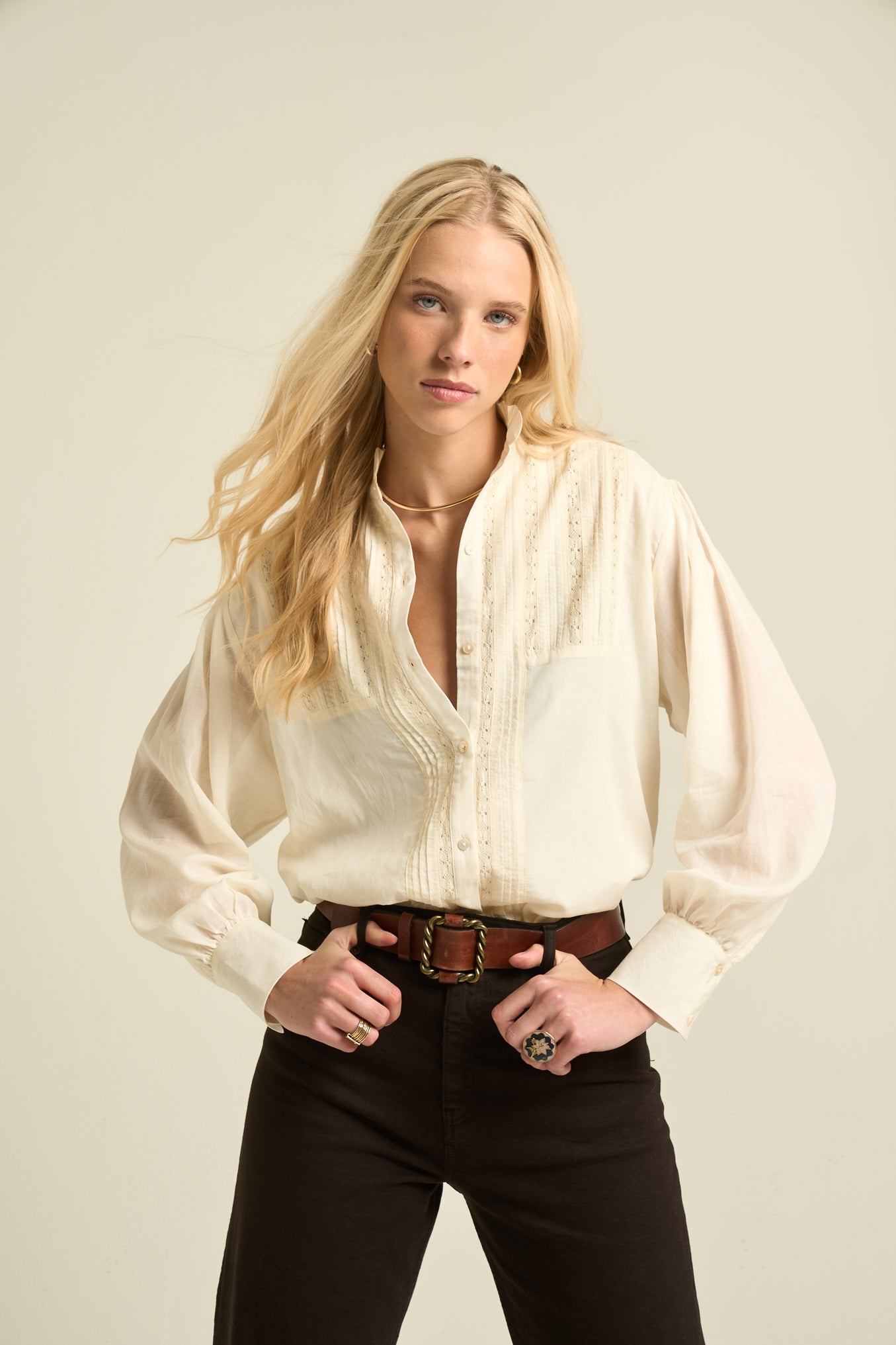 Alexa Blouse  Ecru