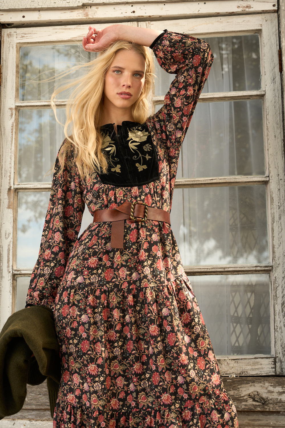 Aura Dress  Black