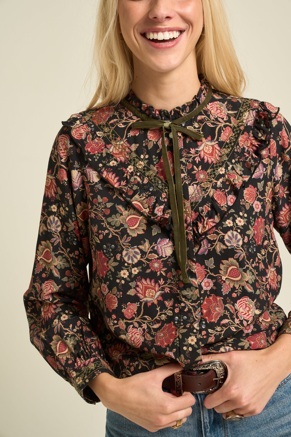 Hazel Blouse Black
