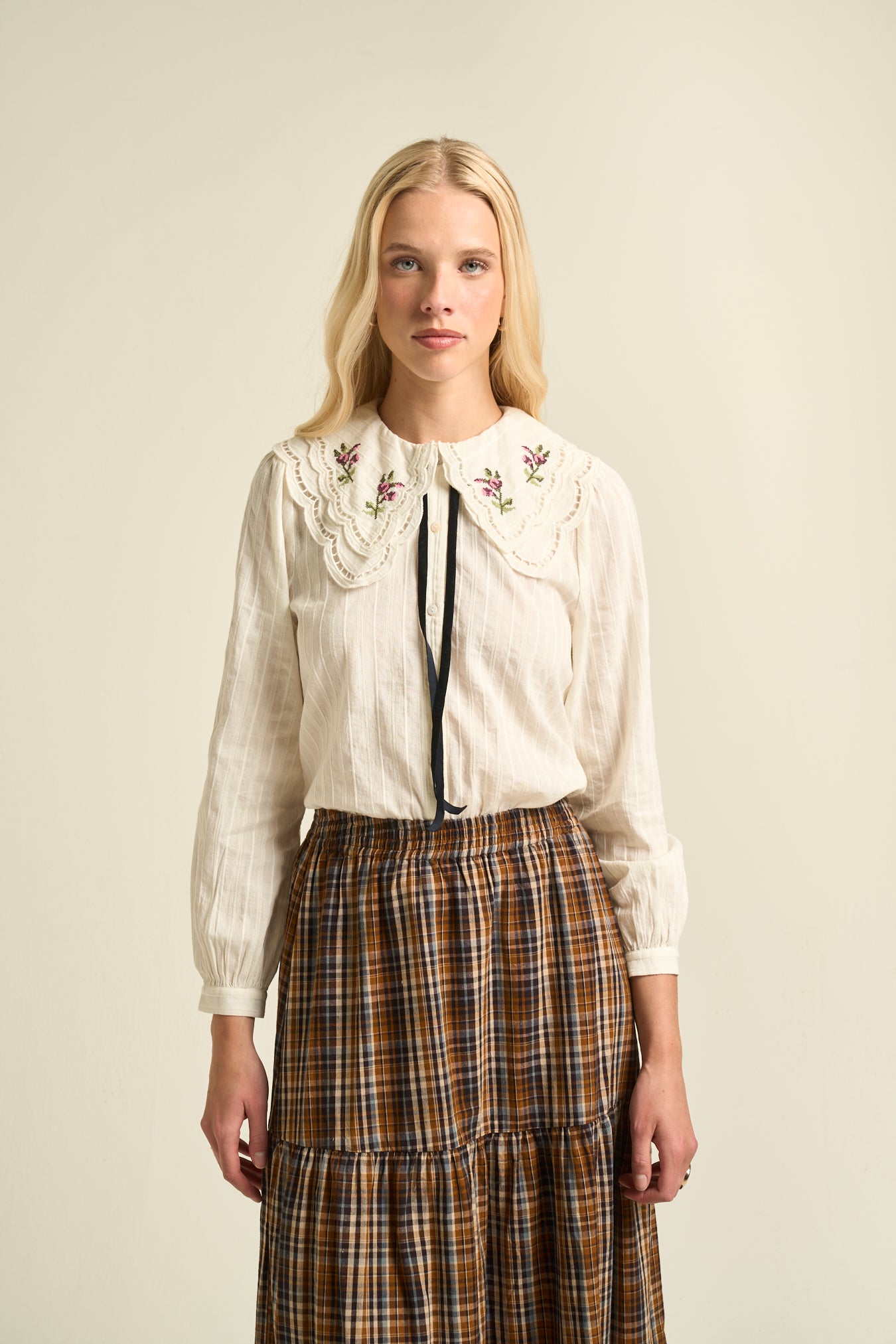 Daphne Blouse  Off White