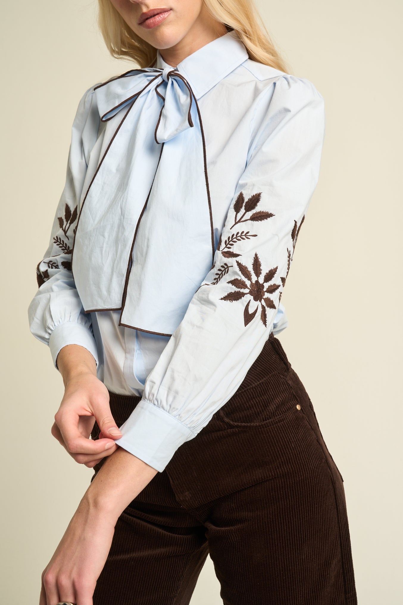 Lily Blouse  Light Blue