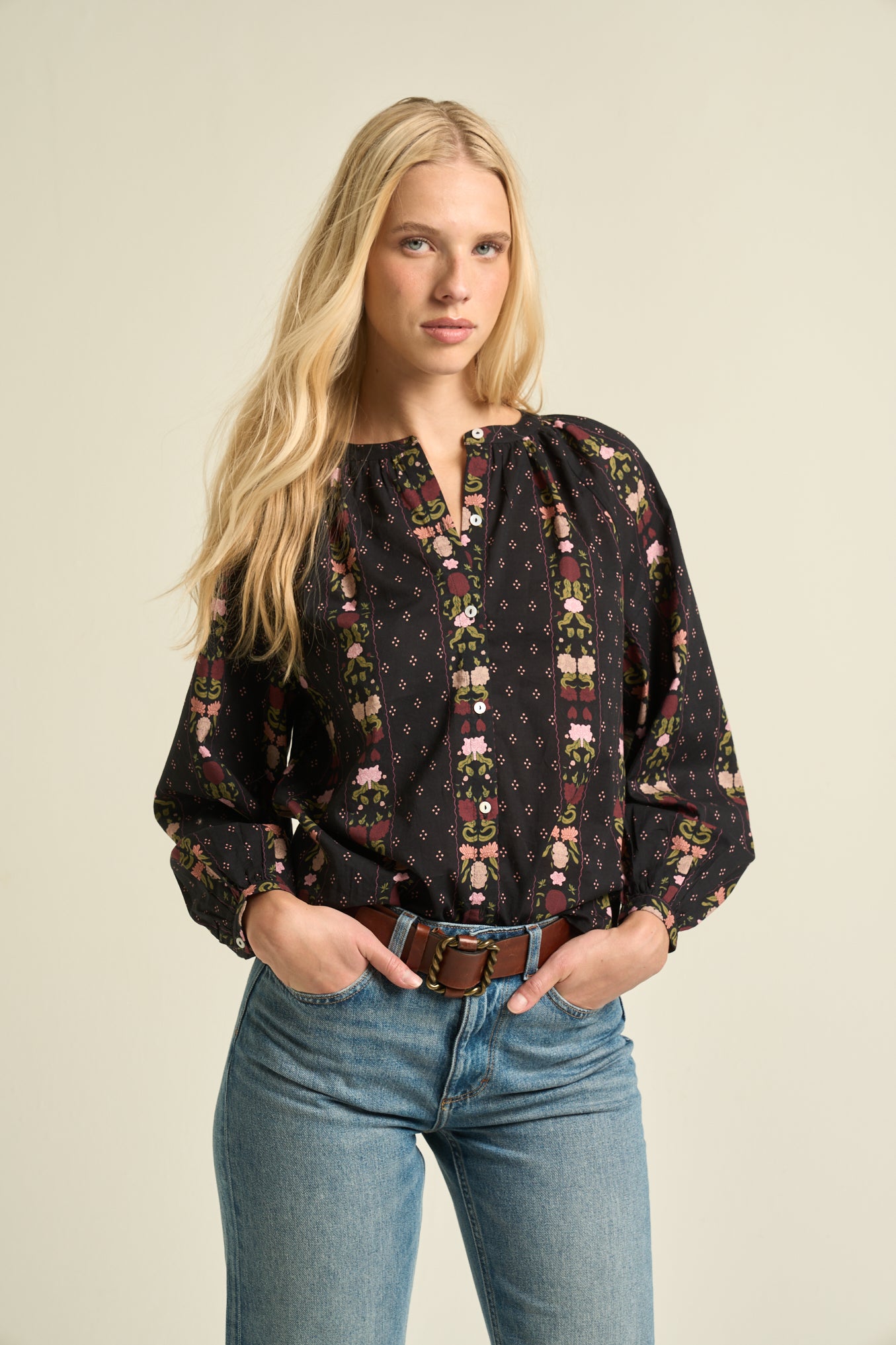 Kelly Blouse  Black