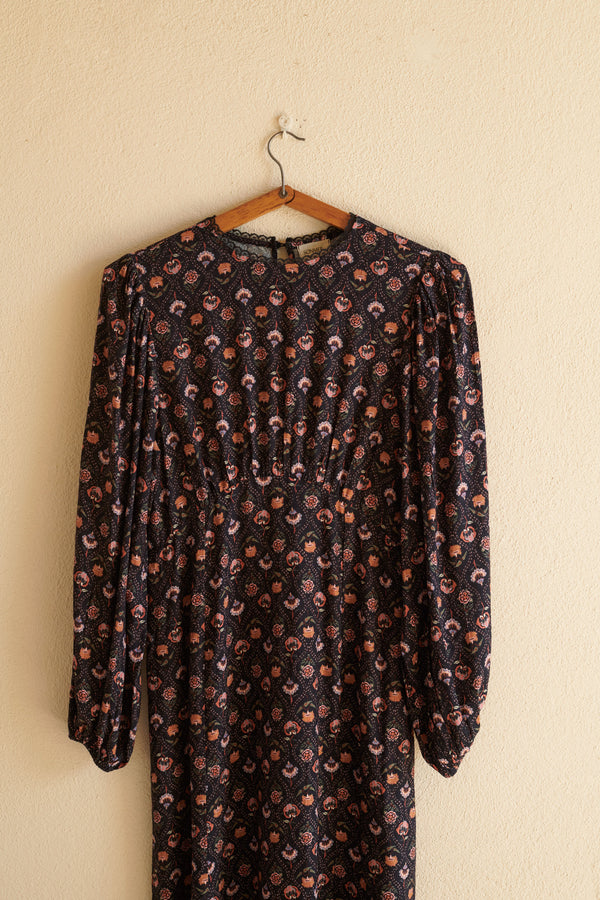 Daniela dress black