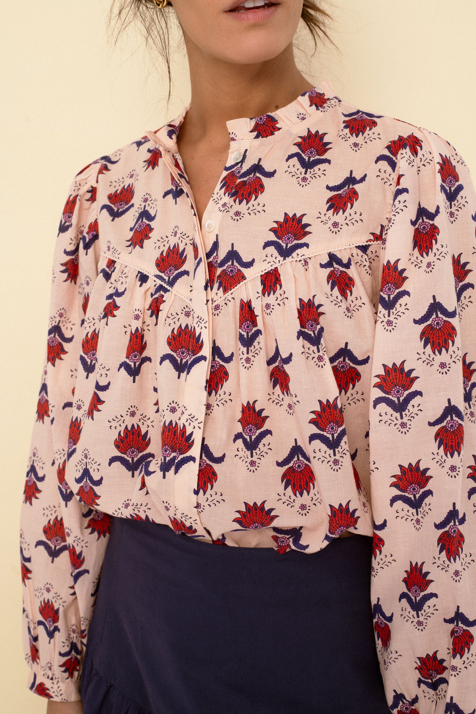 Vanessa blouse peach